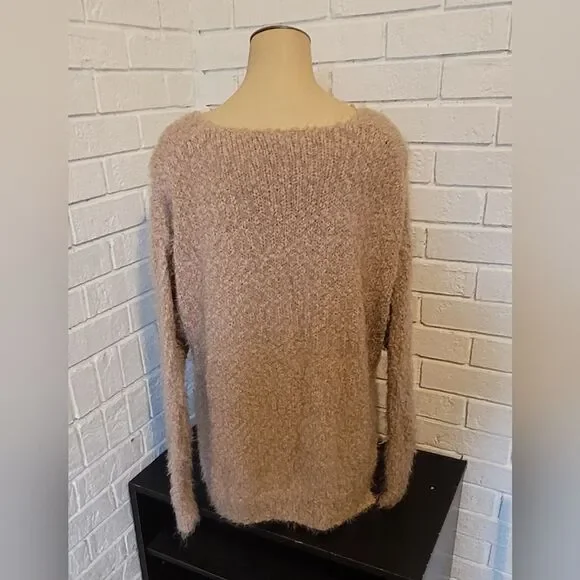 Cozy Ee:Some Textured Fuzzy V-Neck Sweater - Beige - Women's M/L - Picture 2 of 6